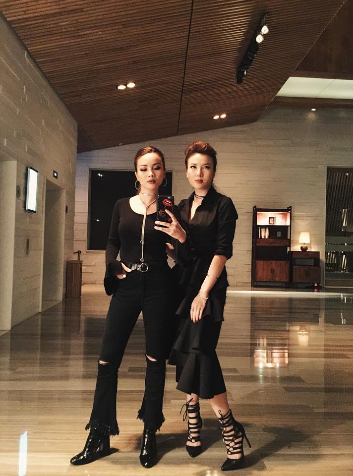 Ngắm gu mặc "Chị lạc - Em trôi" của Yến Trang, Yến Nhi - 10