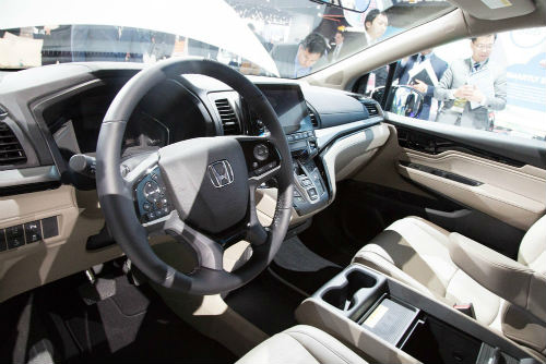 2018 Honda Odyssey với ghế ngồi “thần thánh” - 4