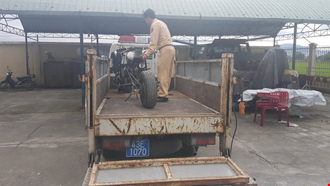 Đà Nẵng: Xe mô tô ‘kỳ dị’ gắn… &#39;khẩu đại liên 6 nòng&#39; - 3