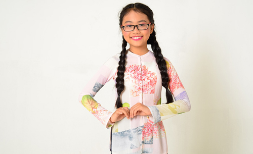 Ngắm nhan sắc của 3 cô bé 14 tuổi hát Bolero tuyệt hay - 8