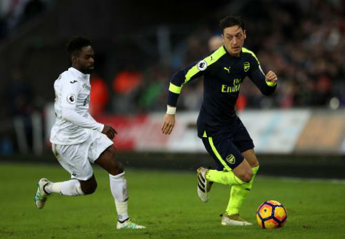 Swansea - Arsenal: &#34;Mưa&#34; bàn thắng trừng phạt tội đồ - 1