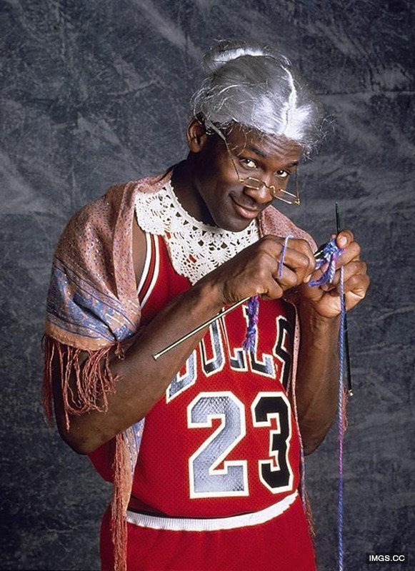 Style nữ tính của CR7 và các danh thủ hàng đầu thế giới - 12