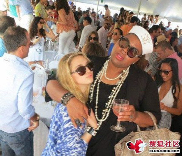 Style nữ tính của CR7 và các danh thủ hàng đầu thế giới - 4