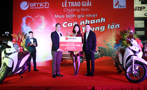550 triệu trao tay khách hàng trúng giải Đặc biệt của Elmich - 1
