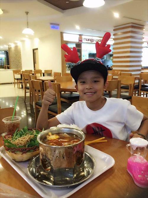 Cuộc sống của Hồ Văn Cường thay đổi nhiều sau nửa năm vào showbiz - 6