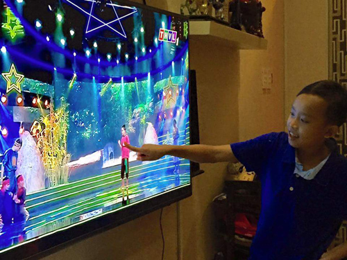 Cuộc sống của Hồ Văn Cường thay đổi nhiều sau nửa năm vào showbiz - 15