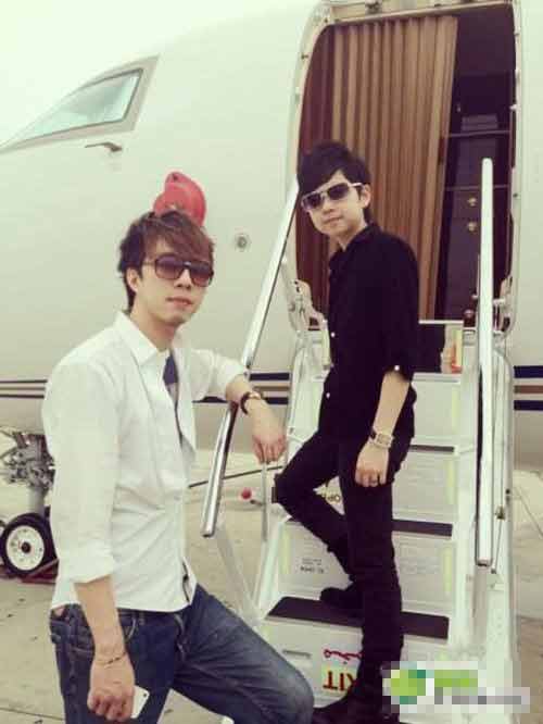 Choáng với sở thích "đốt tiền" của 4 yêu nữ hàng hiệu đình đám - 11