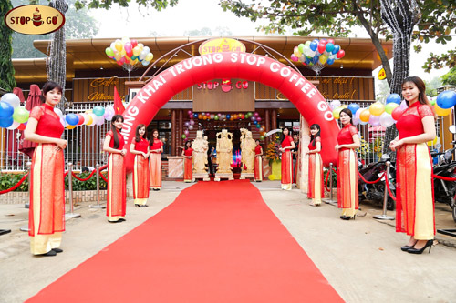 Tưng bừng khai trương thương hiệu Stop Coffee Go tại Sài Gòn - 2