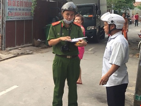 TP.HCM: 4 tên trộm bị người dân truy bắt - 2
