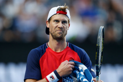 Australian Open ngày 3: "Trai hư" Kyrgios thua sốc - 2