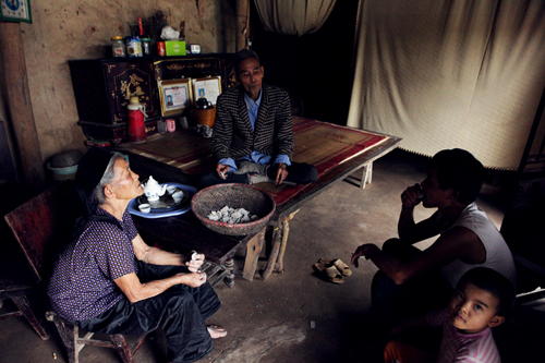 Gặp lại cặp vợ chồng già ăn “bánh đất”, “bánh ngói” ở Vĩnh Phúc - 3