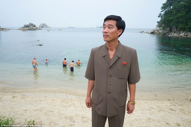 Bộ ảnh lạ về cuộc sống đời thường ở Triều Tiên - 1