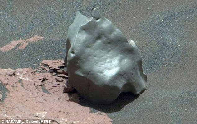 Phát hiện thiên thạch kim loại hiếm trên sao Hỏa - 1