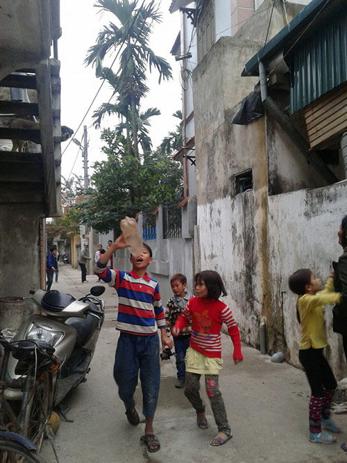 Cái Tết thiếu thốn ở "gia đình đông con nhất Hà Nội" - 3