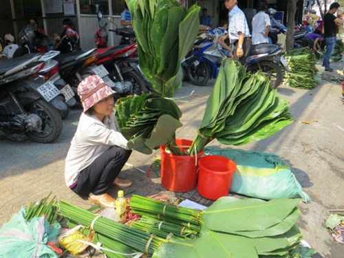 Phiên chợ mỗi năm chỉ họp một ngày ở ngã ba ông Tạ - 9