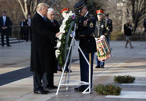 Vì sao lễ nhậm chức của Trump không hoành tráng như Obama? - 3