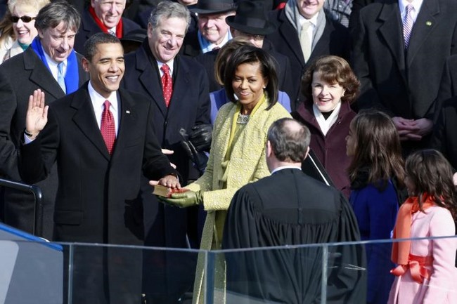 Nhìn lại lễ nhậm chức đáng nhớ của Obama 8 năm trước - 1