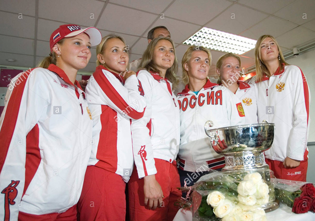 Kể từ khi nghỉ hưu, Anna được mời làm bình luận quần vợt cho Eurosport.
