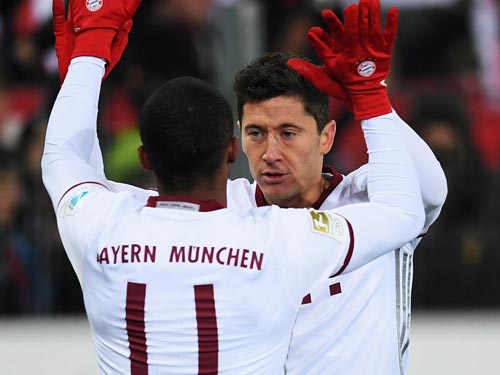 Tin HOT bóng đá tối 21/1: Lewandowski đi vào lịch sử Bundesliga - 1