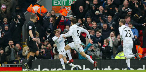 Liverpool - Swansea: Cơn ác mộng 5 bàn thắng - 1