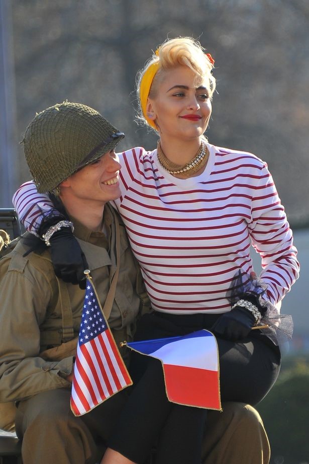 Con gái Michael Jackson quá sexy, được ví như "bản sao" Madonna - 2