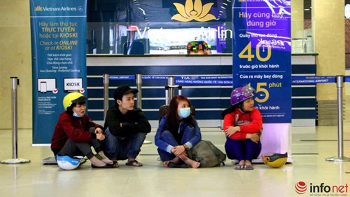 Sân bay Tân Sơn Nhất, 3h sáng ngày 26 Tết - 3