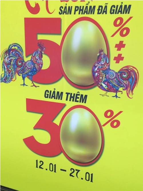 Thương xá ngập đồ sale, vì sao đìu hiu người mua sắm? - 3