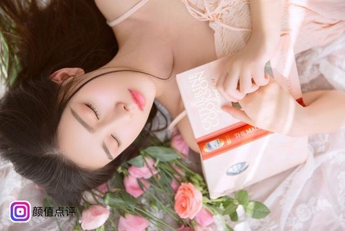 Thêm một "thiên thần trà sữa" khiến triệu trái tim tan chảy - 3