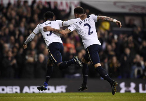 Cặp hậu vệ cánh tấn công giỏi: Nhất bộ đôi Tottenham - 1