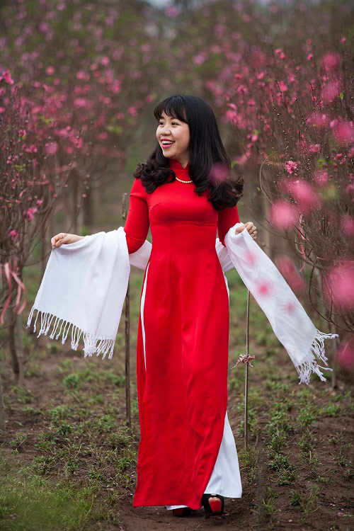 Thiếu nữ Hà thành đua nhau "tỏa sắc hương" ngày cận Tết - 3