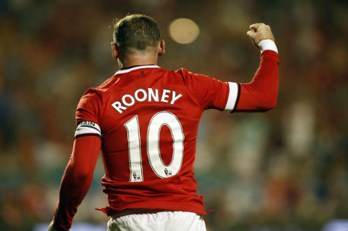Tin HOT bóng đá tối 26/1: Rooney phải xuất sắc hơn Ronaldo - 1