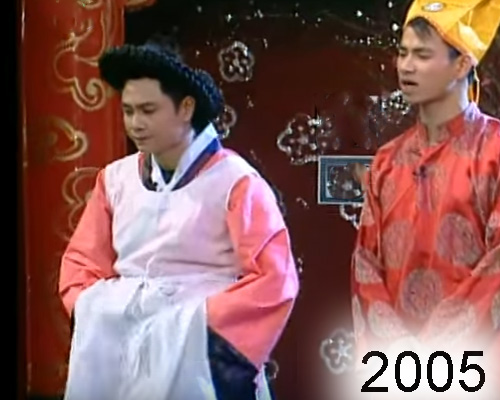 Tự Long &#34;lên đời&#34; chóng mặt trong 15 năm đóng Táo Quân - 15