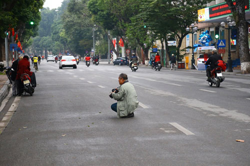 Ảnh: Có một Hà Nội thật yên bình trong sáng mùng 1 Tết - 11