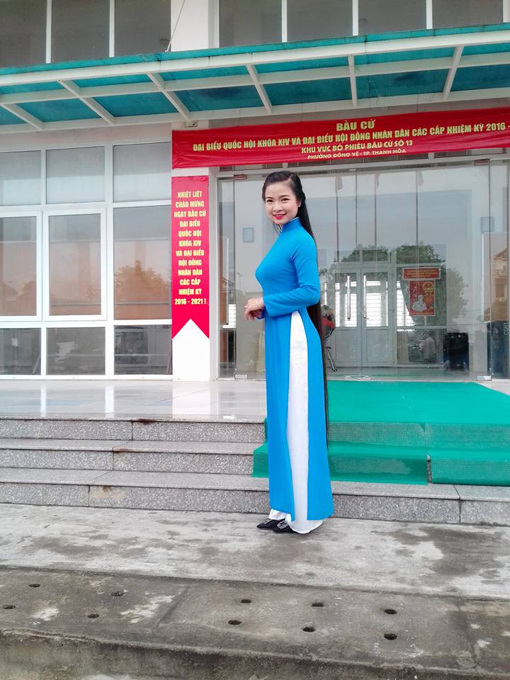 "Đứng hình" trước vẻ đẹp của nữ sinh có mái tóc dài 120cm - 2