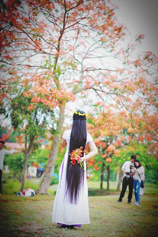 "Đứng hình" trước vẻ đẹp của nữ sinh có mái tóc dài 120cm - 8