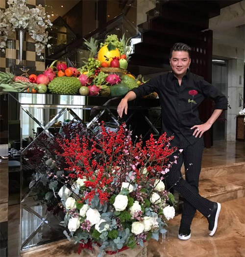 "Thăm" biệt thự xa hoa của vợ chồng Thuỷ Tiên - Công Vinh ngày Tết - 4