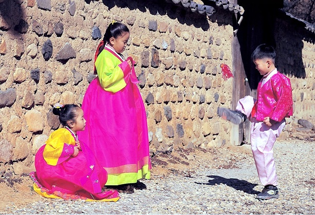 Những trò chơi dân gian ngày Tết độc đáo của Hàn Quốc - 6