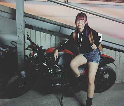 Khởi My tăng mạnh độ gợi cảm với phục trang đời thường - 6