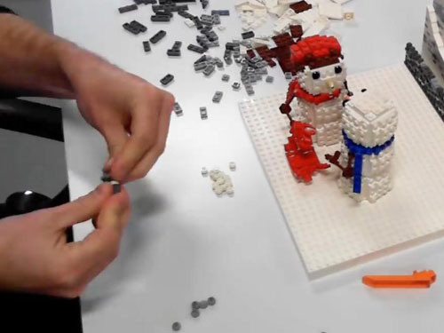 Trường đại học Cambridge tìm kiếm giáo viên bộ môn Lego - 1