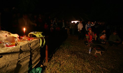 Chuyện lạ về nơi lập “hội thầy cúng” - 3