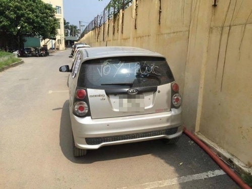 Dân mạng sốt với kiểu "trừng phạt" đỗ ô-tô sai chỗ - 12