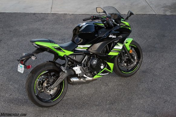 Kawasaki Ninja 650 2017: Chiếc sportbike chinh phục mọi nẻo đường - 5