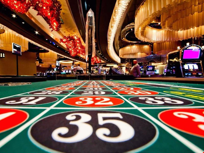 Người có thu nhập từ 10 triệu/tháng được chơi casino - 1
