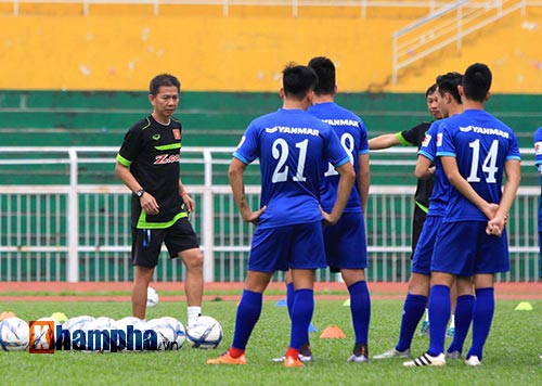 U23 VN: HLV Hữu Thắng muốn Công Phượng đừng rườm rà - 3