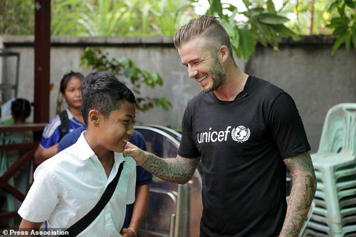 Beckham bị tố từ thiện giả, “trò mèo” của truyền thông - 1