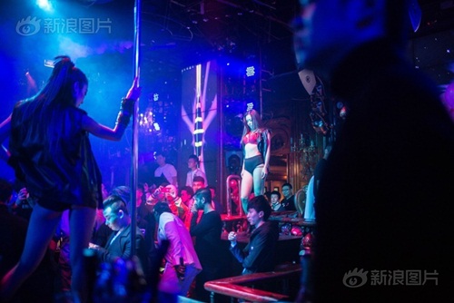 Chàng trai chia sẻ thầm kín về nghề quản lý quán bar - 10