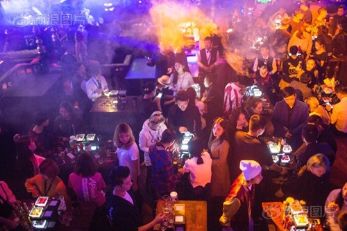 Chàng trai chia sẻ thầm kín về nghề quản lý quán bar - 13