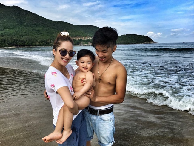 Khánh Thi và Phan Hiển đang có một mái ấm gia đình hạnh phúc cùng bé Kubi.
