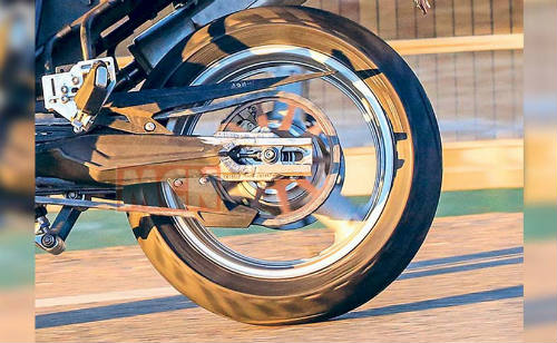 Rò rỉ nguyên mẫu &#34;mãnh hổ&#34; 2018 Triumph Tiger - 5