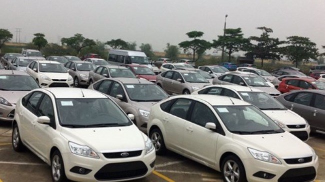 Tiêu thụ ô tô chậm lại, người Việt ngày càng chuộng xe rẻ - 1